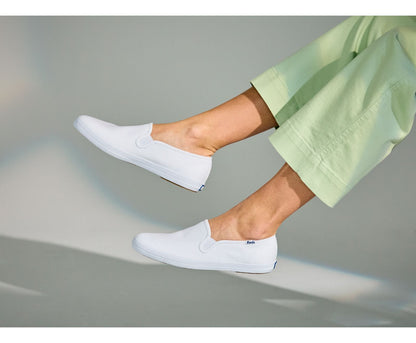 Champion Slip On White