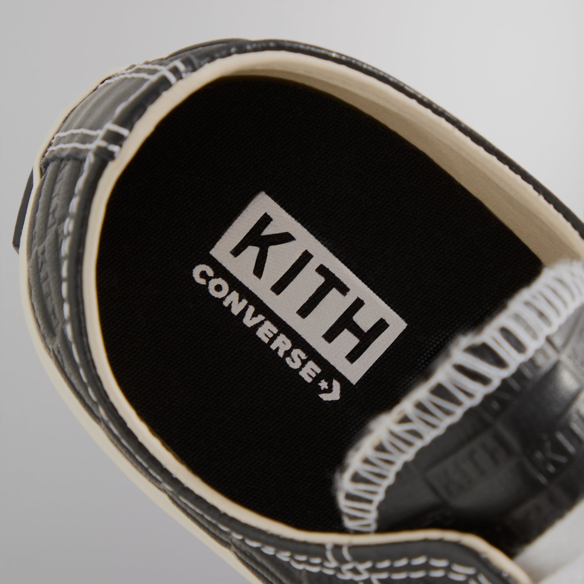 Kith for Converse Chuck Taylor All Star 1970 Ox - Black / Egret / Whit