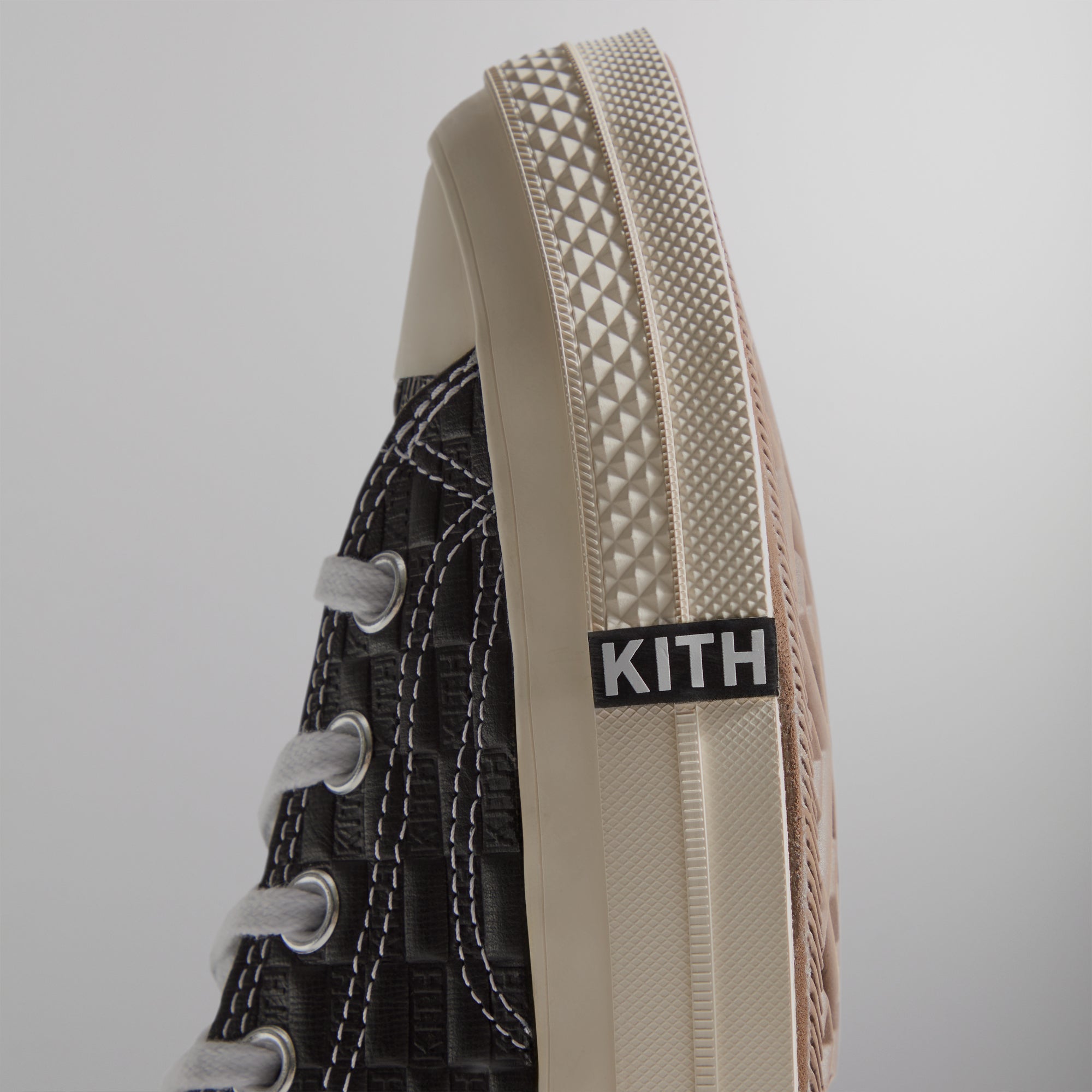 Kith for Converse Chuck Taylor All Star 1970 Ox - Black / Egret / Whit