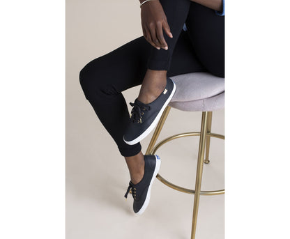 Champion Luxe Leather Black
