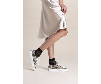 Jump Kick Snake Cream Black