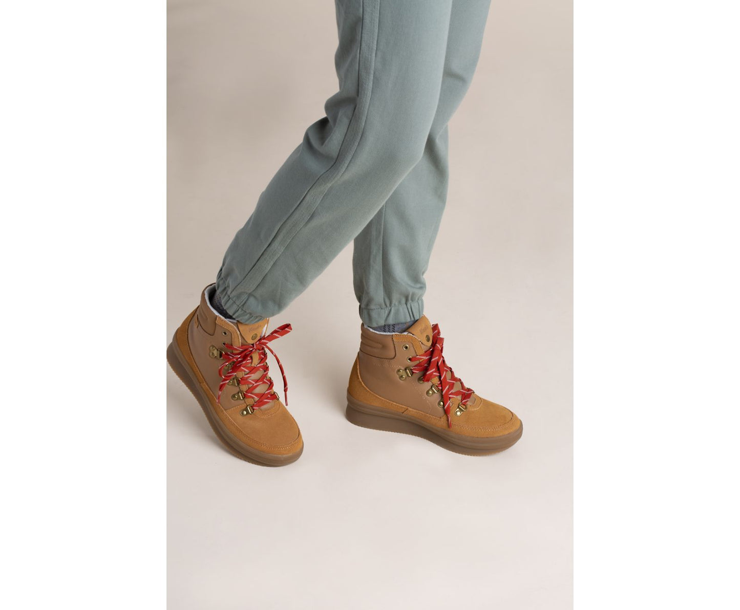 Midland Water-Resistant Boot Cognac
