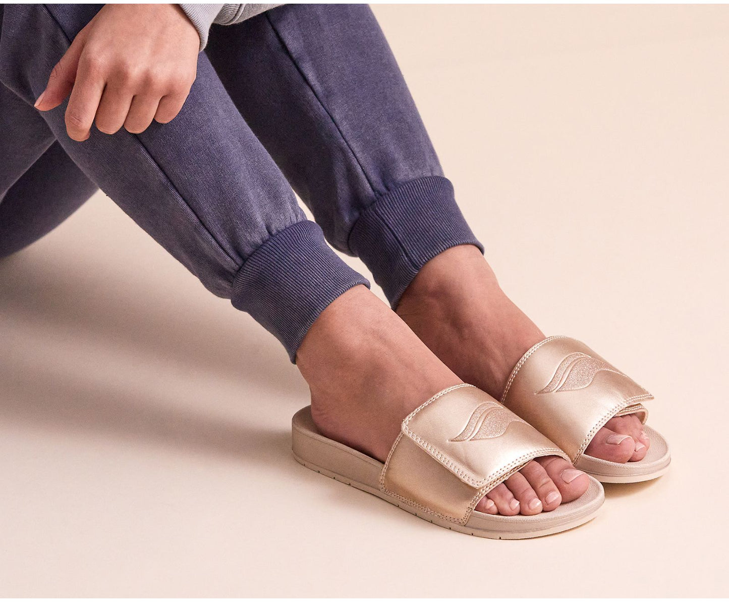 Bliss V Sandal Champagne Metallic
