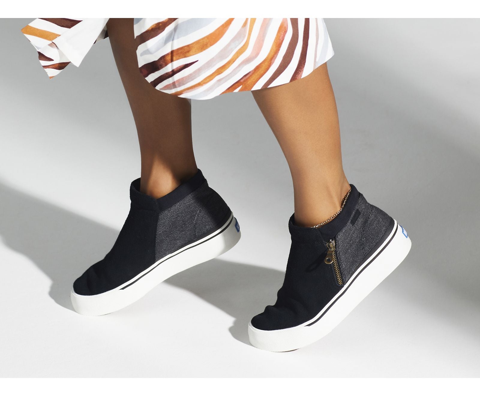 Cooper Zip Bootie Black
