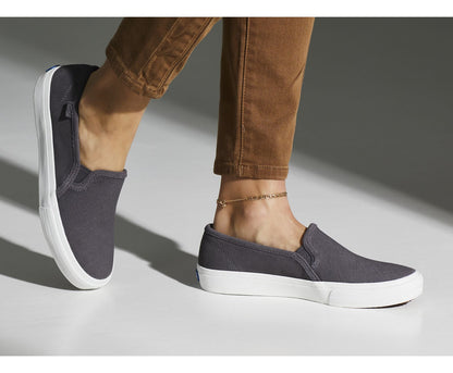 Double Decker Suede Smoke