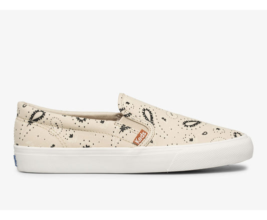 Jump Kick Slip Feat. Organic Cotton Paisley Latte