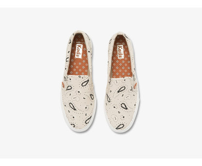 Jump Kick Slip Feat. Organic Cotton Paisley Latte