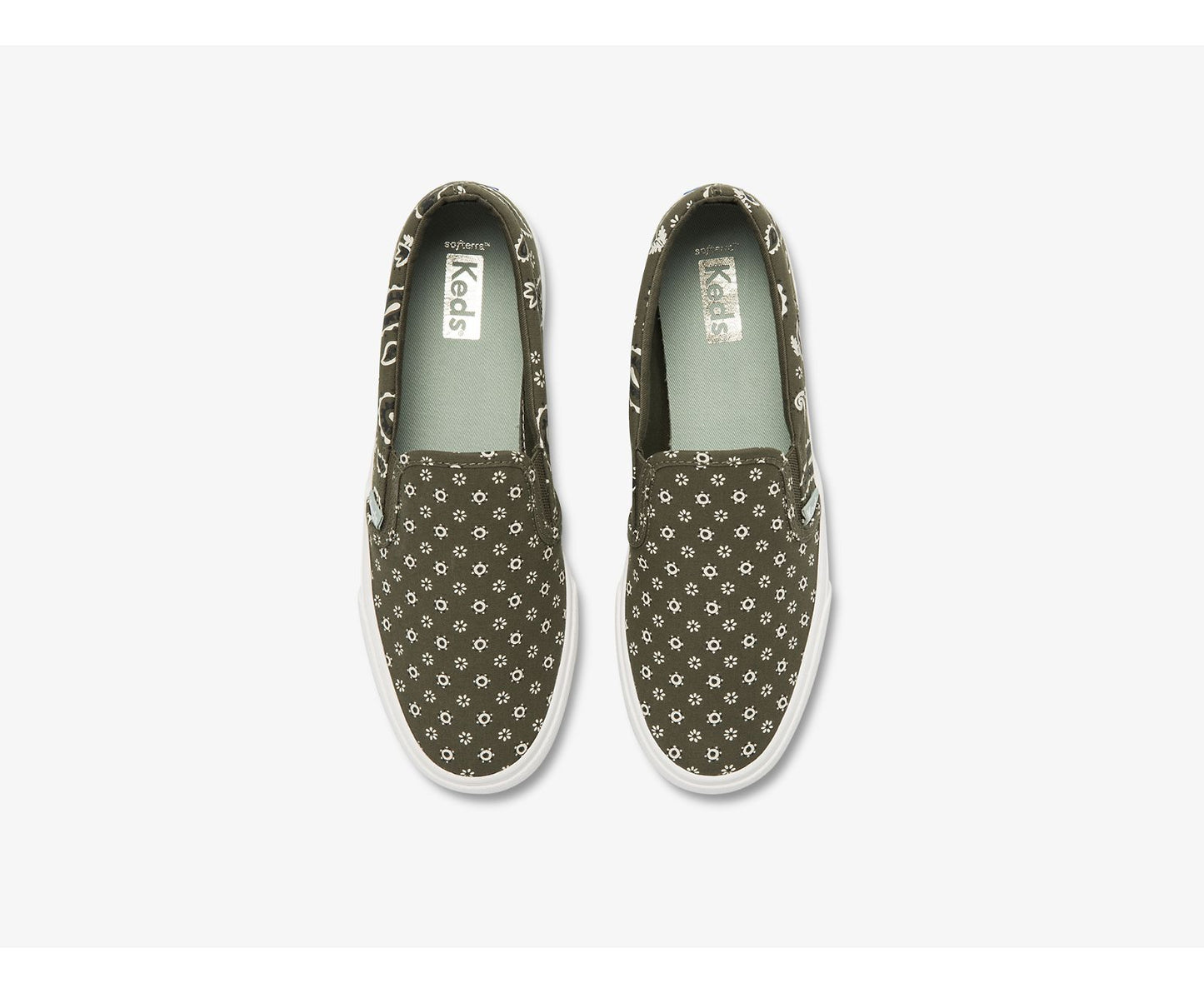 Jump Kick Slip Feat. Organic Cotton Paisley Olive