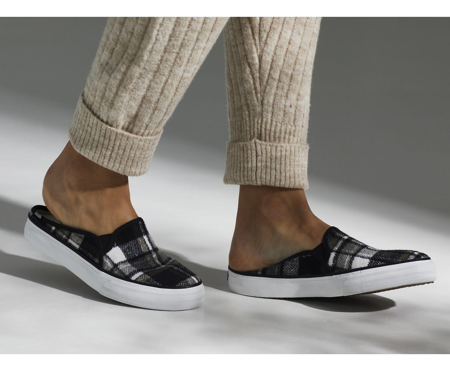 Double Decker Mule Plaid Gray