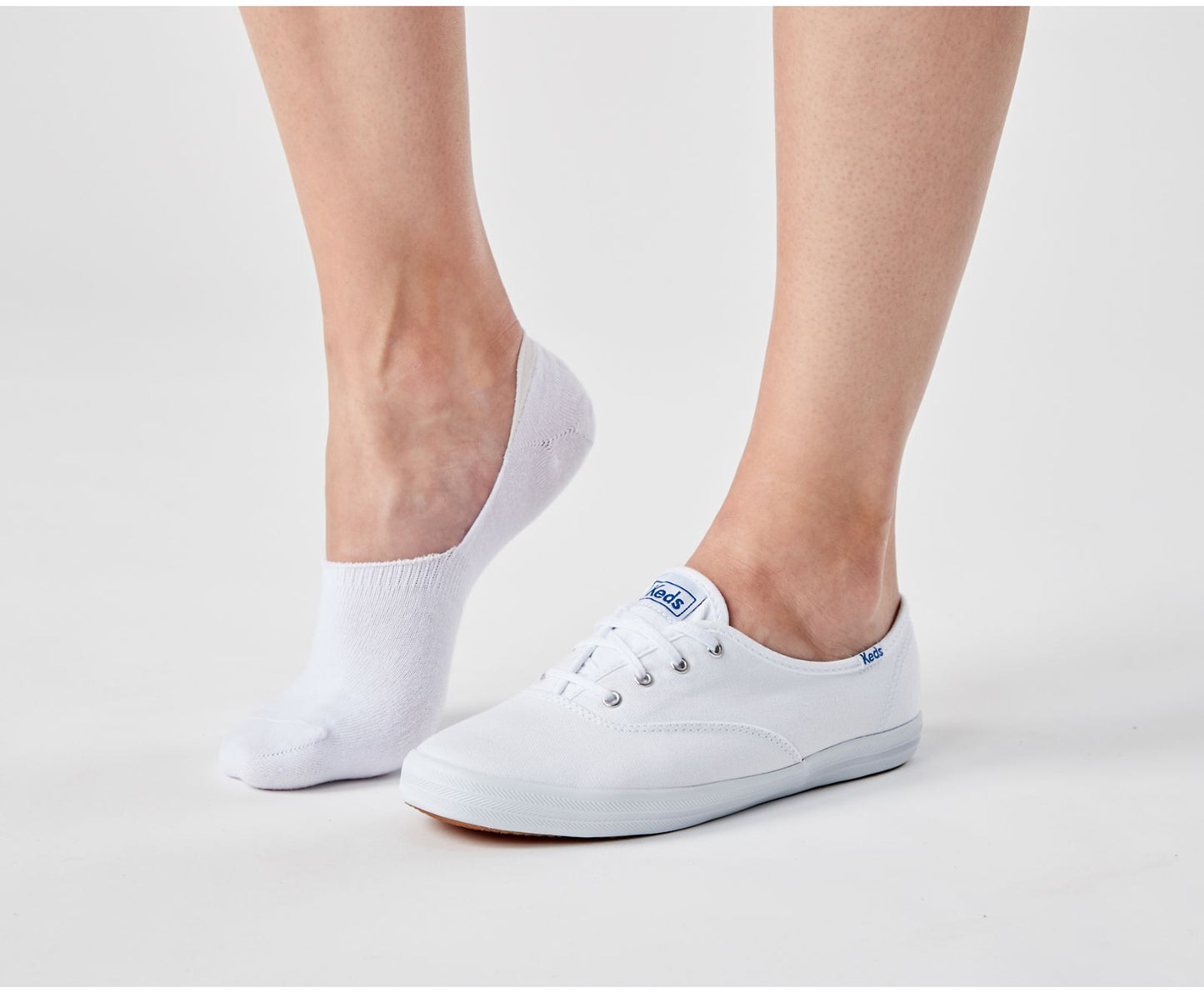 6 Pk Classic Sneaker Liner Socks White