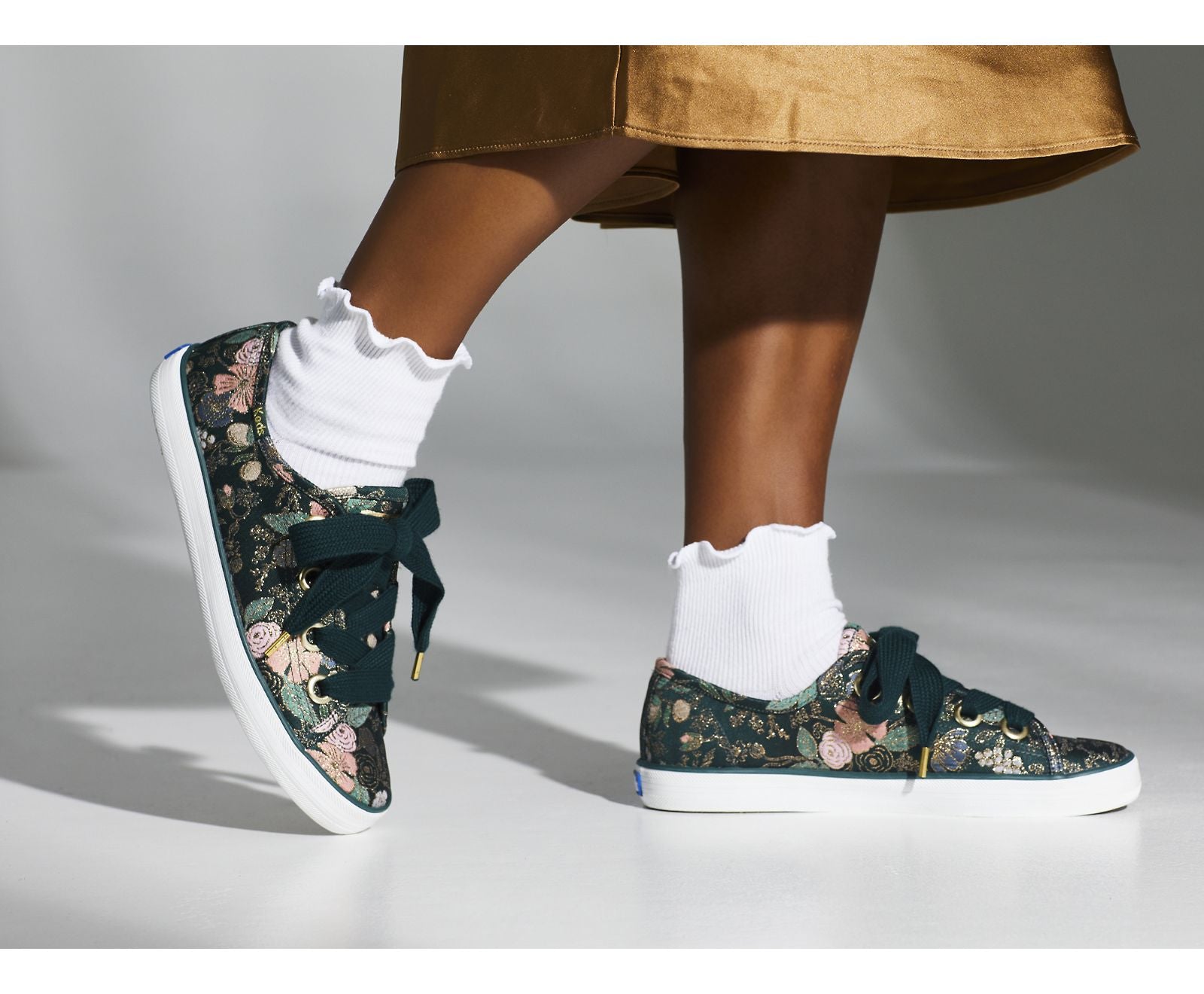 x Rifle Paper Co. Kickstart Big Eyelet Green Multi